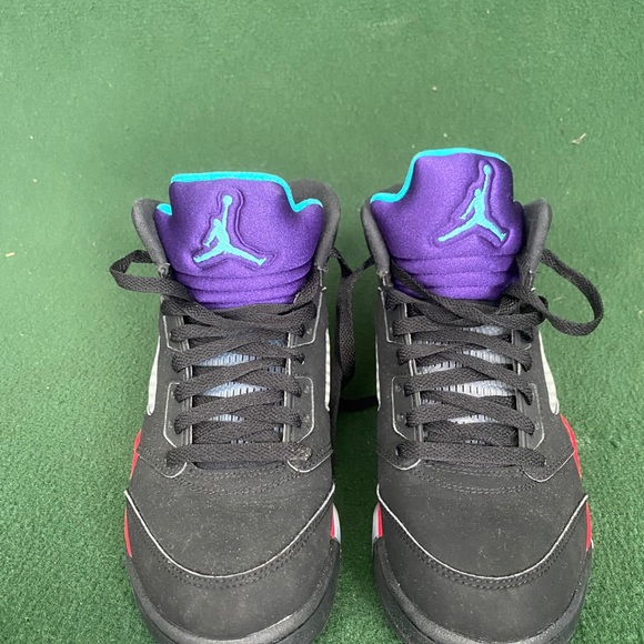 Jordan 5 - Picture 4 of 6